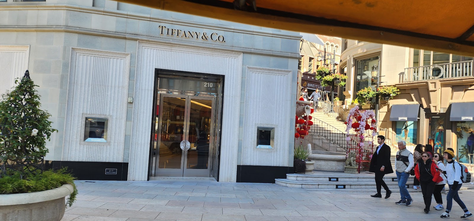 Tiffany & Company, Maisons de mode