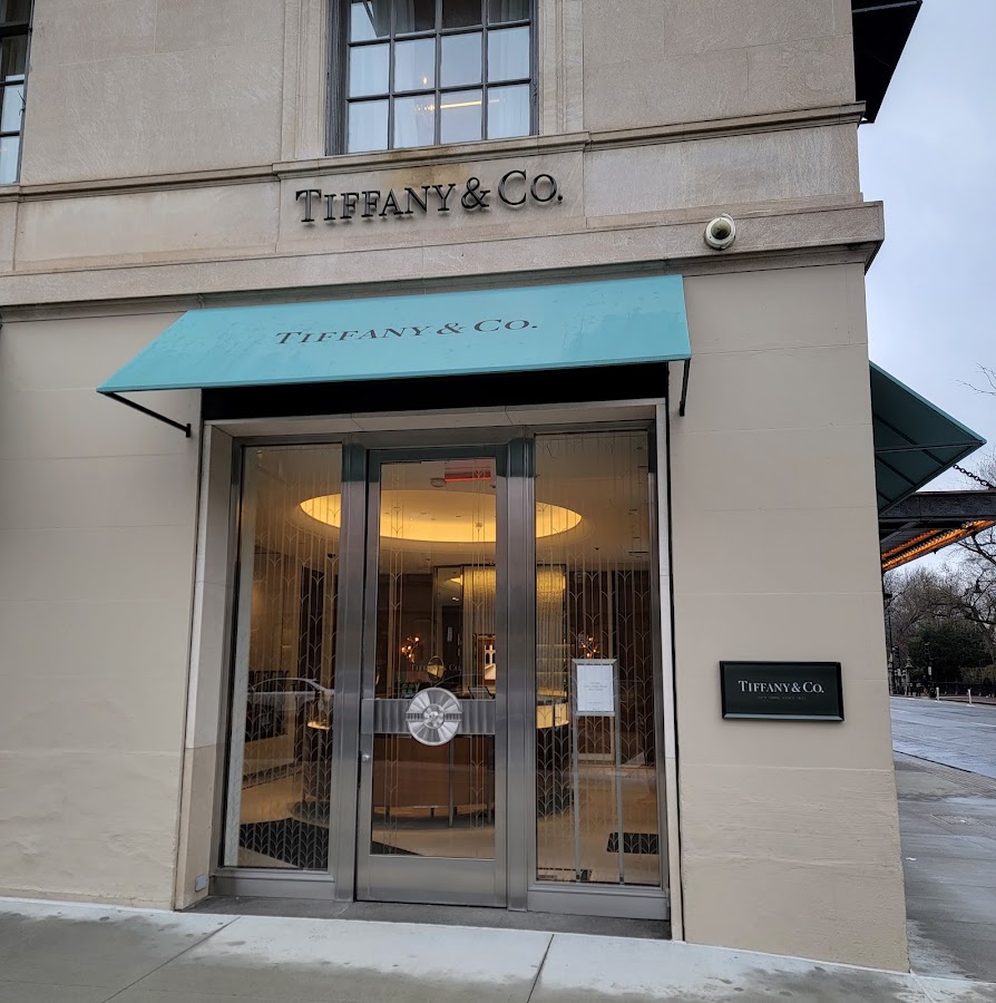 Tiffany & Company, Maisons de mode