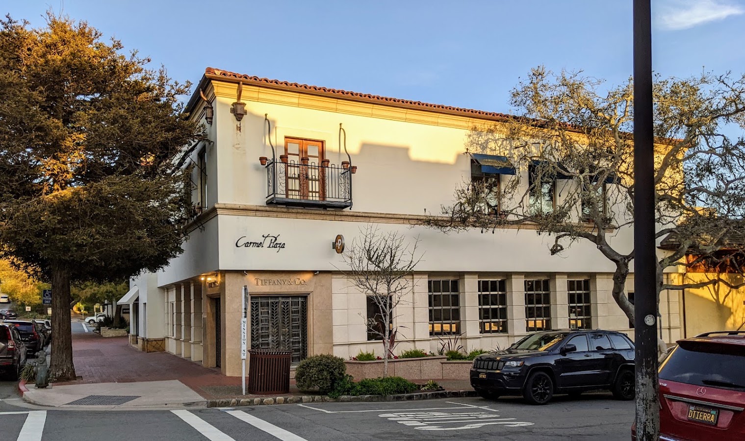 Tiffany & Company, Maisons de mode