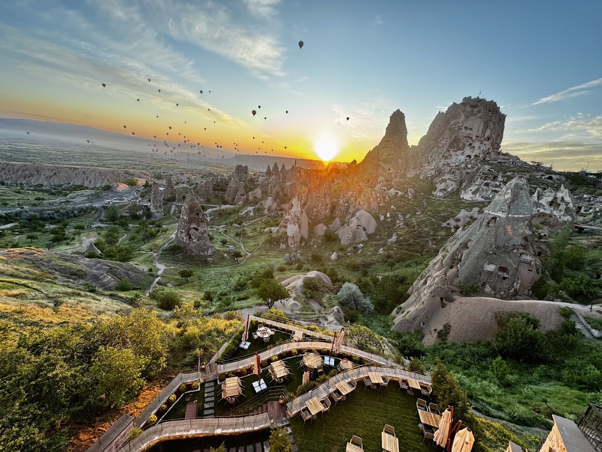 Via Regia Cappadocia, Hôtels et palaces